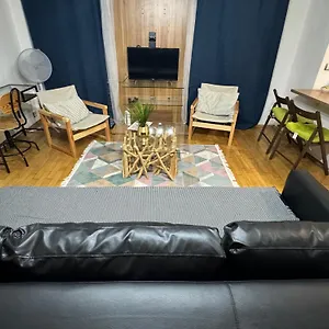 https://apartment-in-the-center-500m-from-hlavn-ndra.brnohotels.org